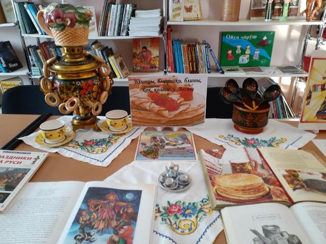 «Блинцы, блинчики, блины, как колёса у Весны»