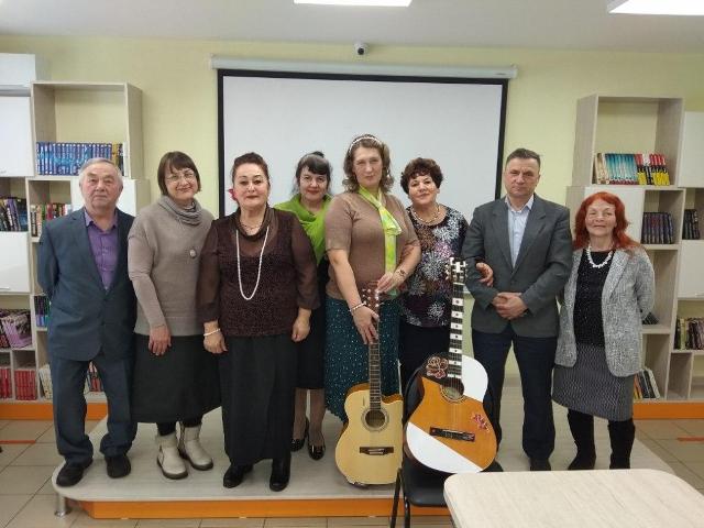 Весна шагает по планете